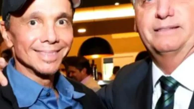 “Marcou gerações”: Flávio Bolsonaro lamenta morte de Netinho nas redes sociais